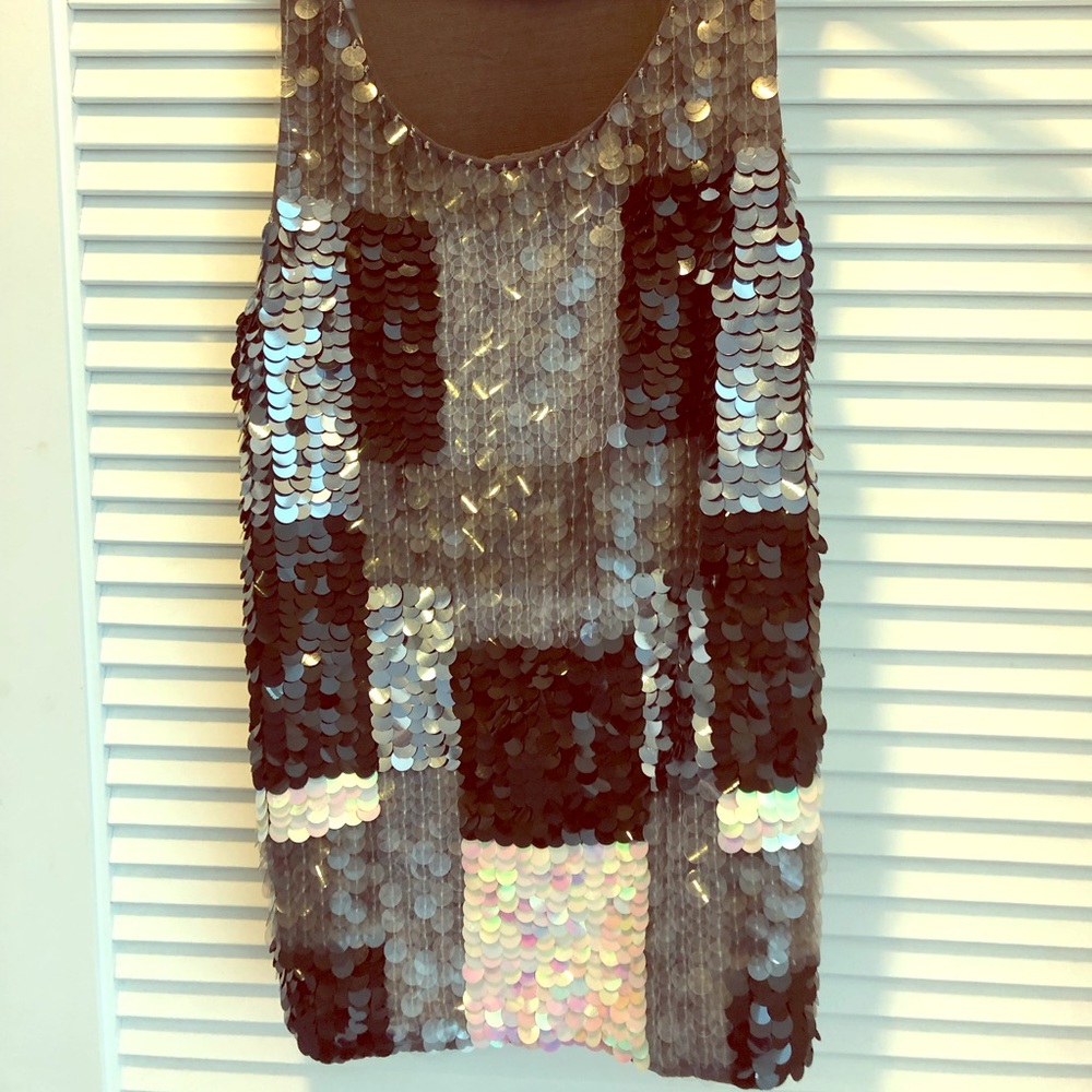 Alicia + Olivia Colorbock sequin tank